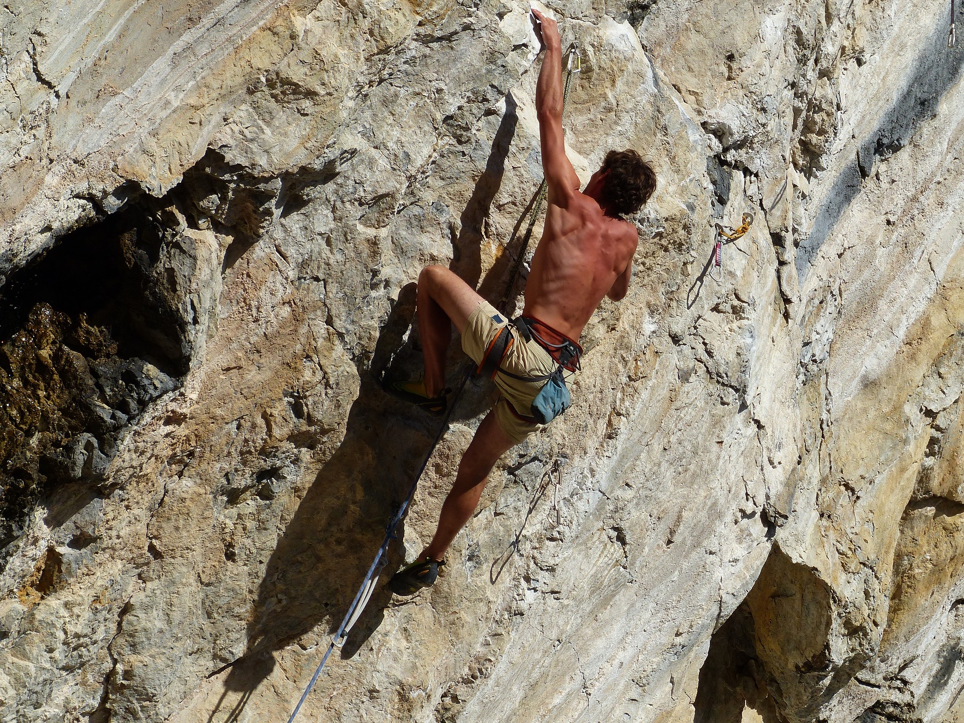 Rock climbing фото