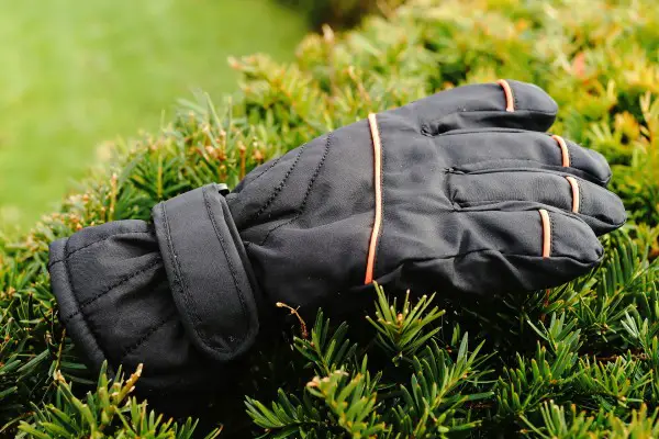Best Hiking Gloves Reviewed GearWeAre