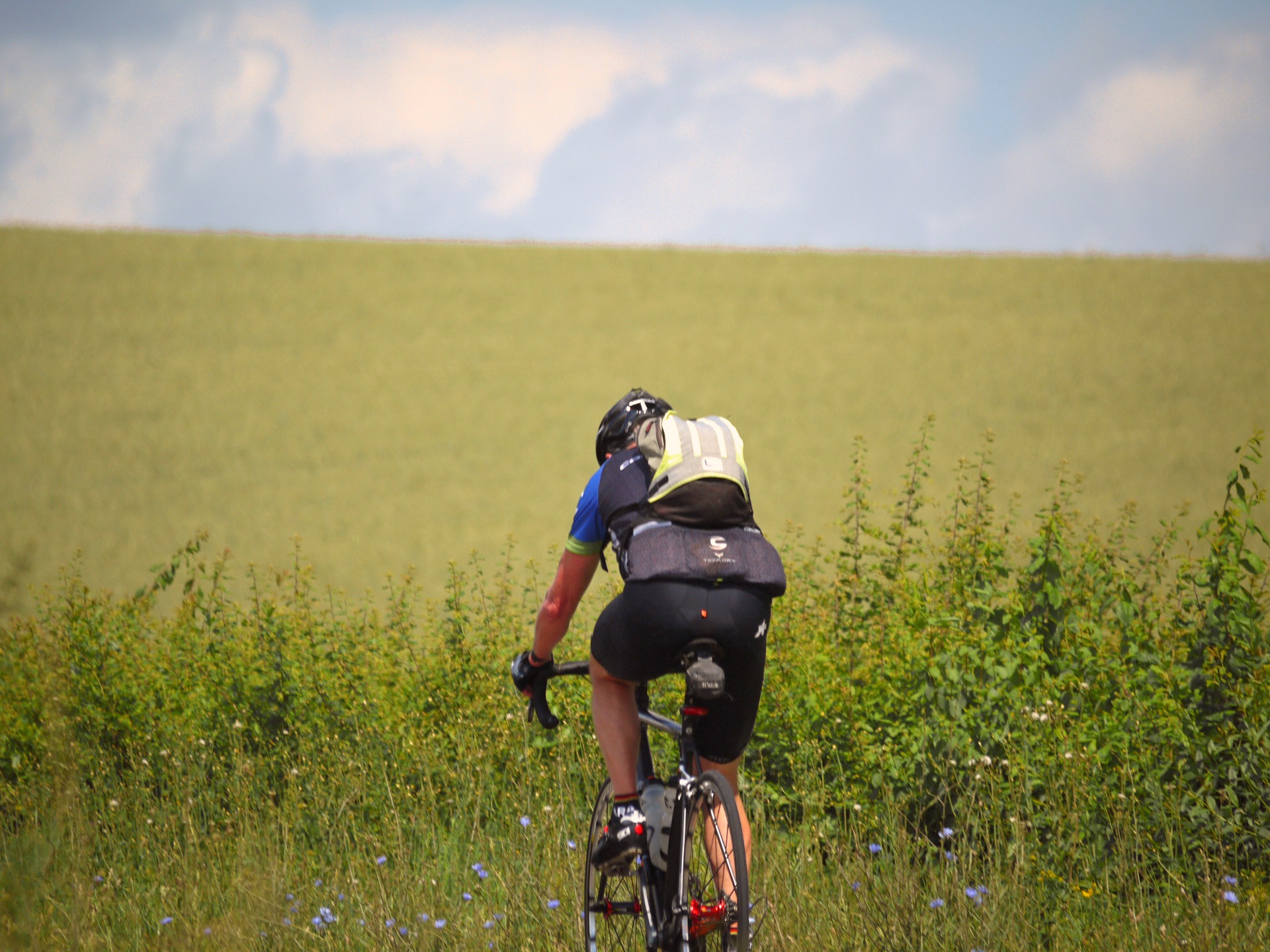 best cycling backpack 2019