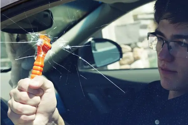 Best Car Window Breaker Reviewed 2018 GearWeAre