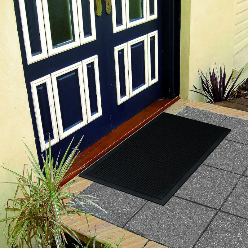 Best Doormats Reviewed & Compared 2022