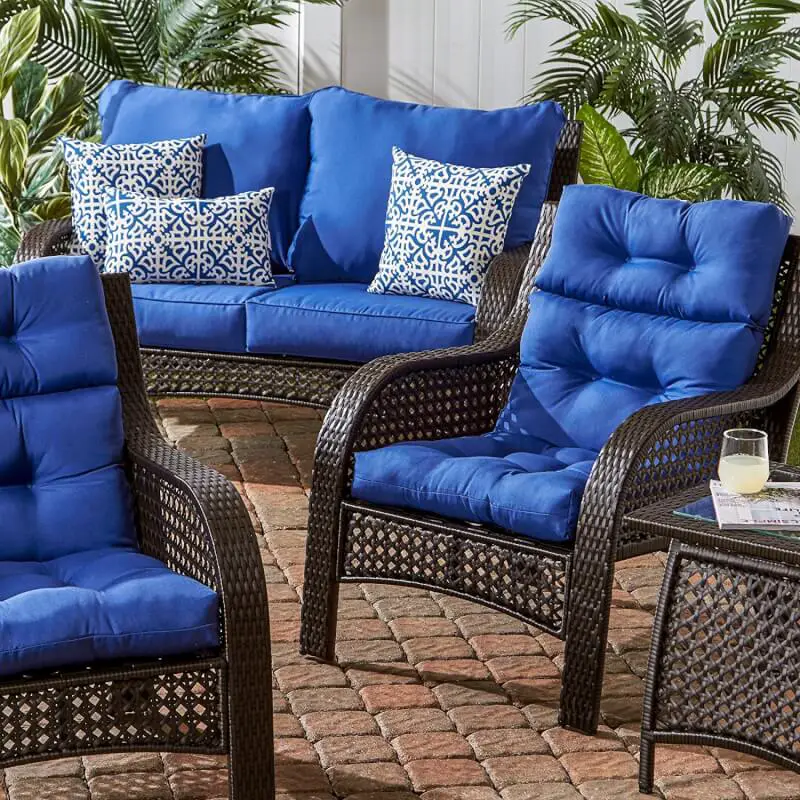 Best Outdoor Cushions Reviewed 2022 | Gearweare.net