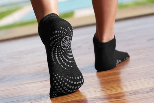 Best Yoga Socks Reviewed 2018 GearWeAre