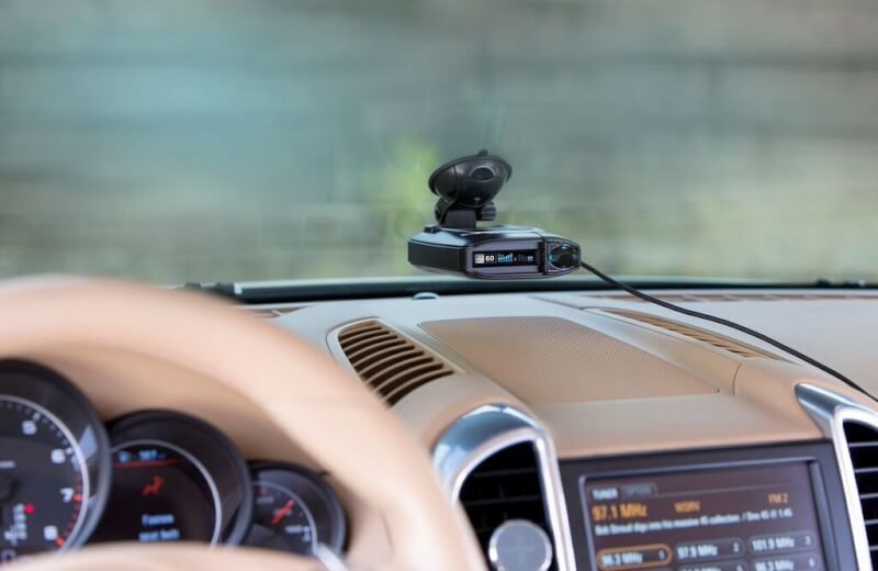 Best Radar Detectors Reviewed 2024 | Gearweare.net