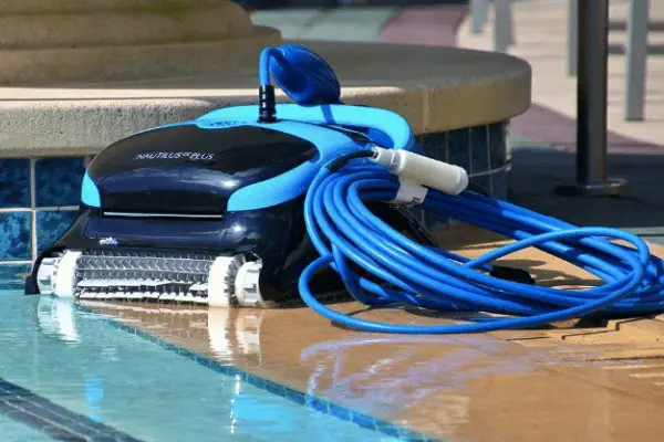 Best Pool Vacuums Reviewed 2019 GearWeAre