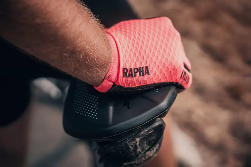 Best Cycling Gloves For Ultimate Riding Experience