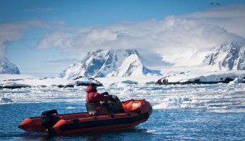 Tips for Staying Warm While Fishing in the Winter