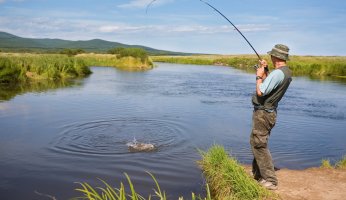 Fly Fishing vs. Spin Fishing