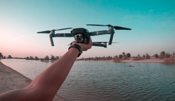 Best Underwater Drones Reviewed in 2019 GearWeAre