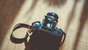 10 Best Camera Straps Reviewed 2018 | GearWeAre
