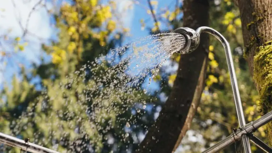 how to shower when camping