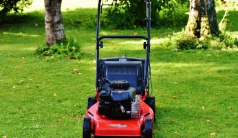 Best Lawn Mower Batteries Reviewed 2018 GearWeAre
