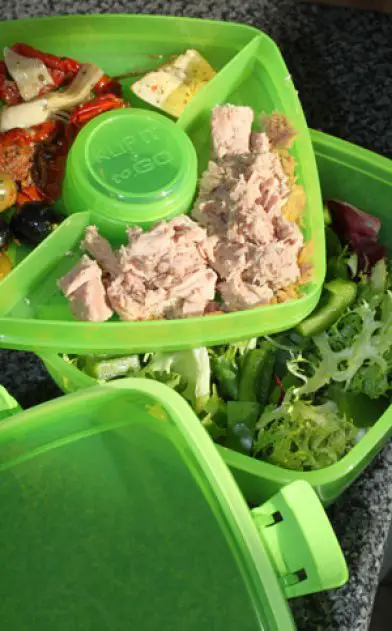 The best picnic carrier: Sistema Klip-It expanding lunch box
