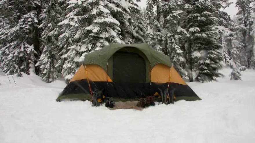 How to Heat a Tent?